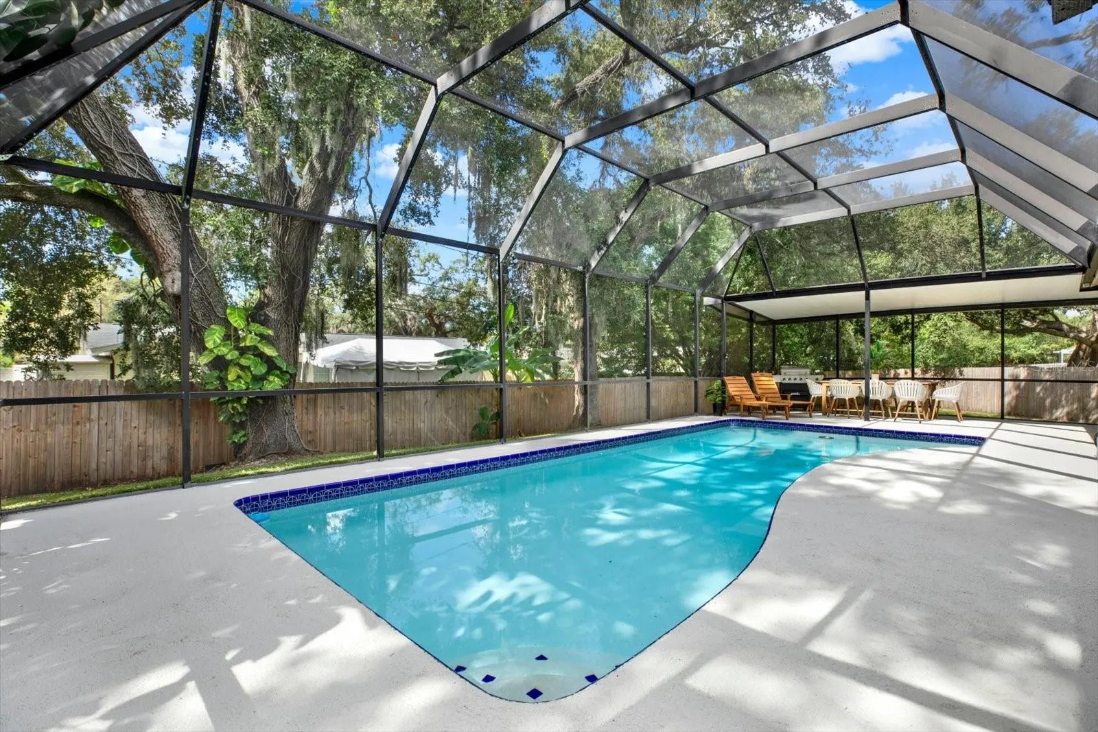 2248 CYPRESS POINT DR W