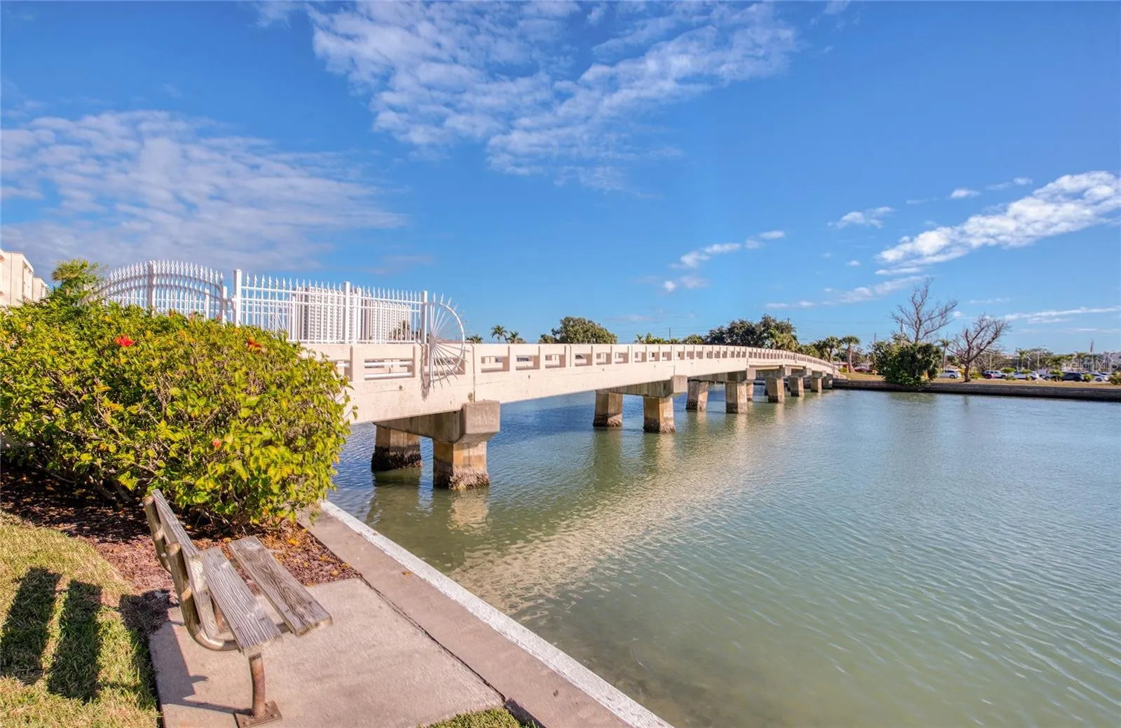 7540 BAY ISLAND DR S #355 #355