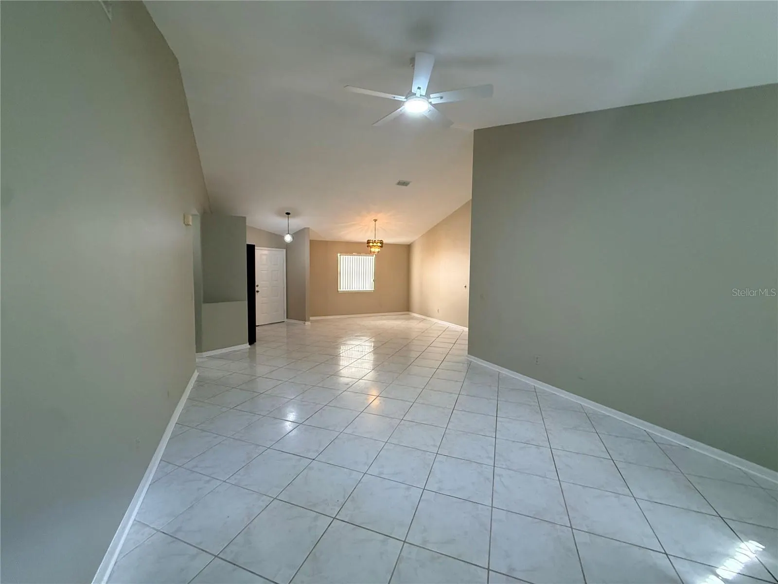 2281 SPRINGRAIN DR
