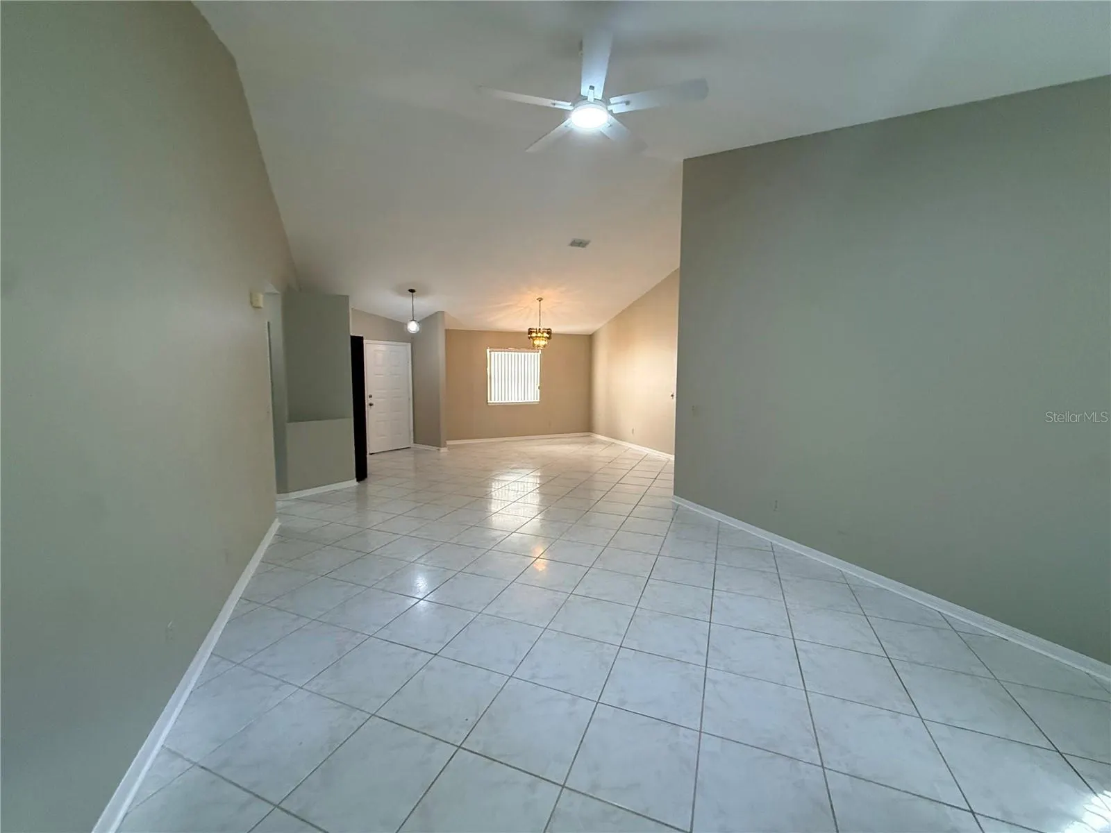 2281 SPRINGRAIN DR
