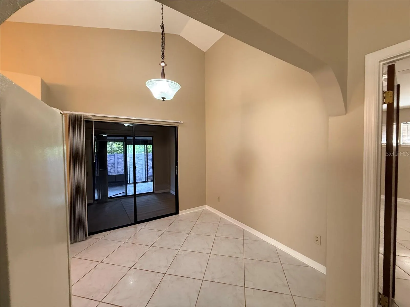 2281 SPRINGRAIN DR