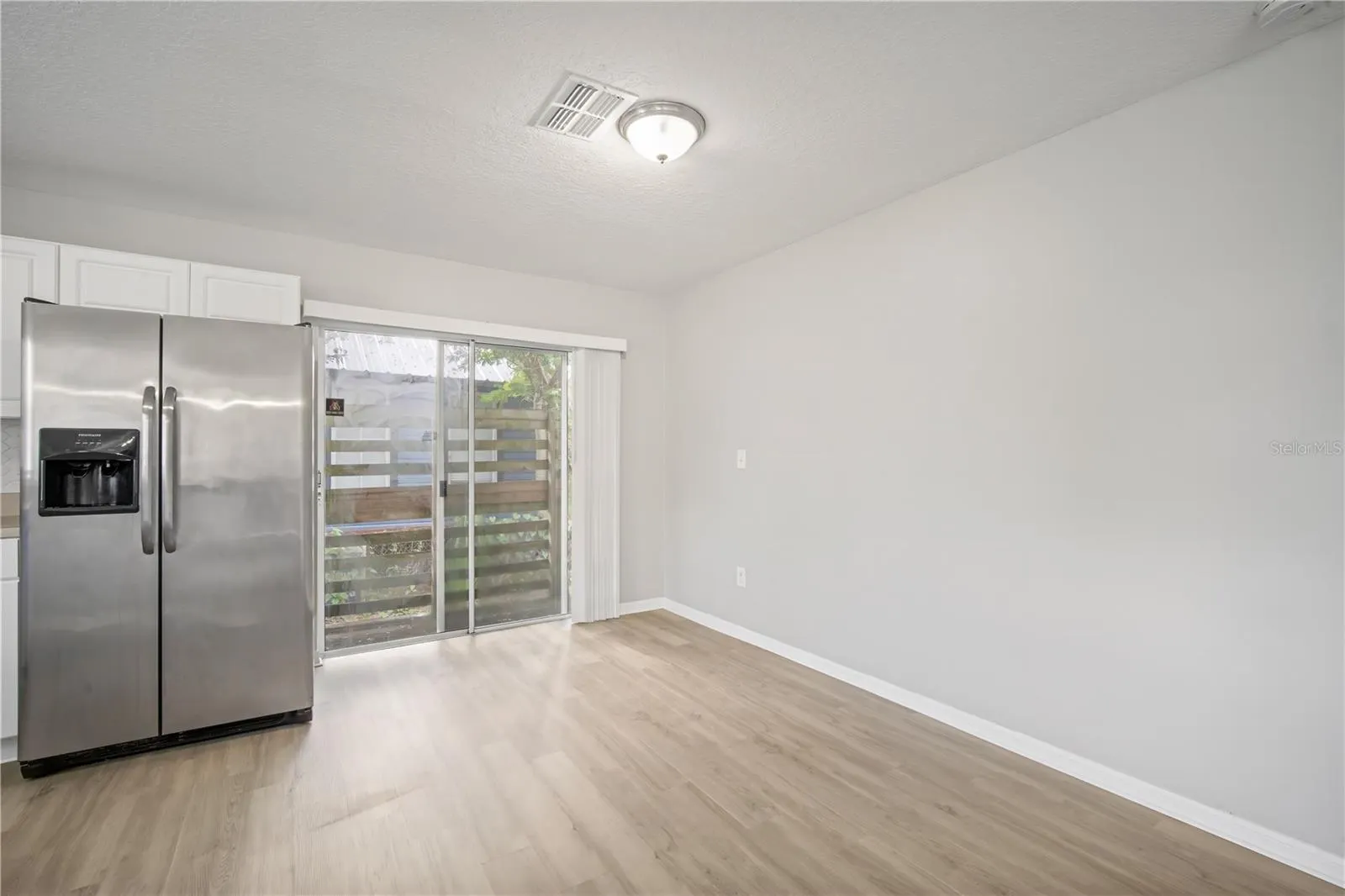 1110 W NASSAU ST