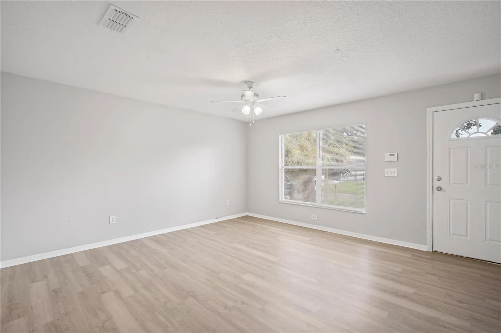 1110 W NASSAU ST
