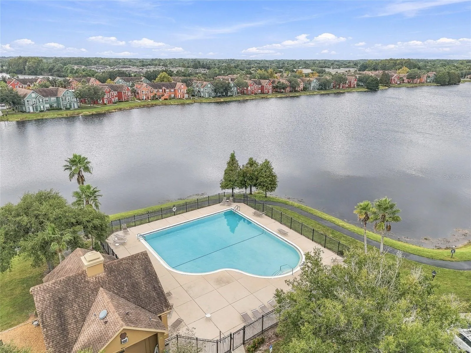 9746 LAKE CHASE ISLAND WAY
