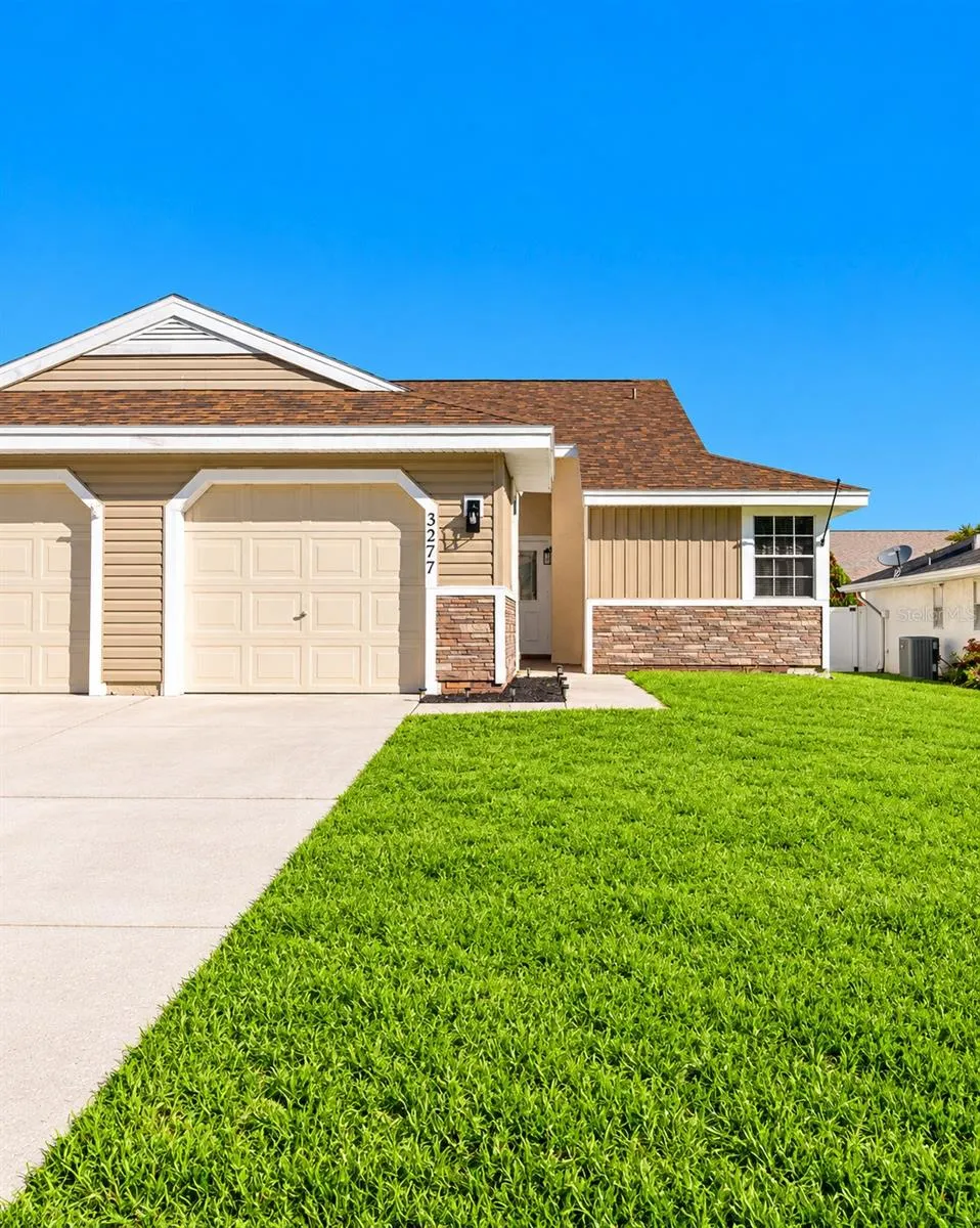 3277 HIBISCUS DR