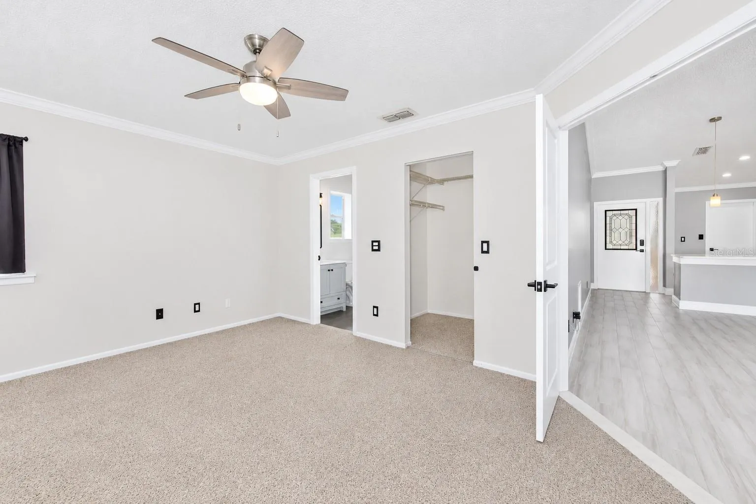 3277 HIBISCUS DR
