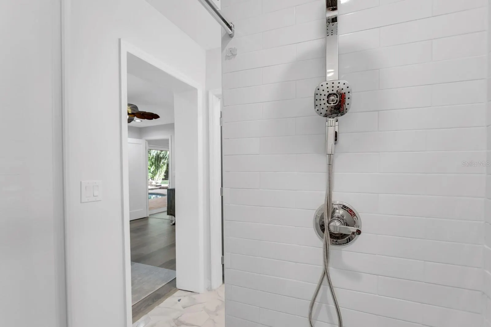 3935 W EDEN ROC CIR