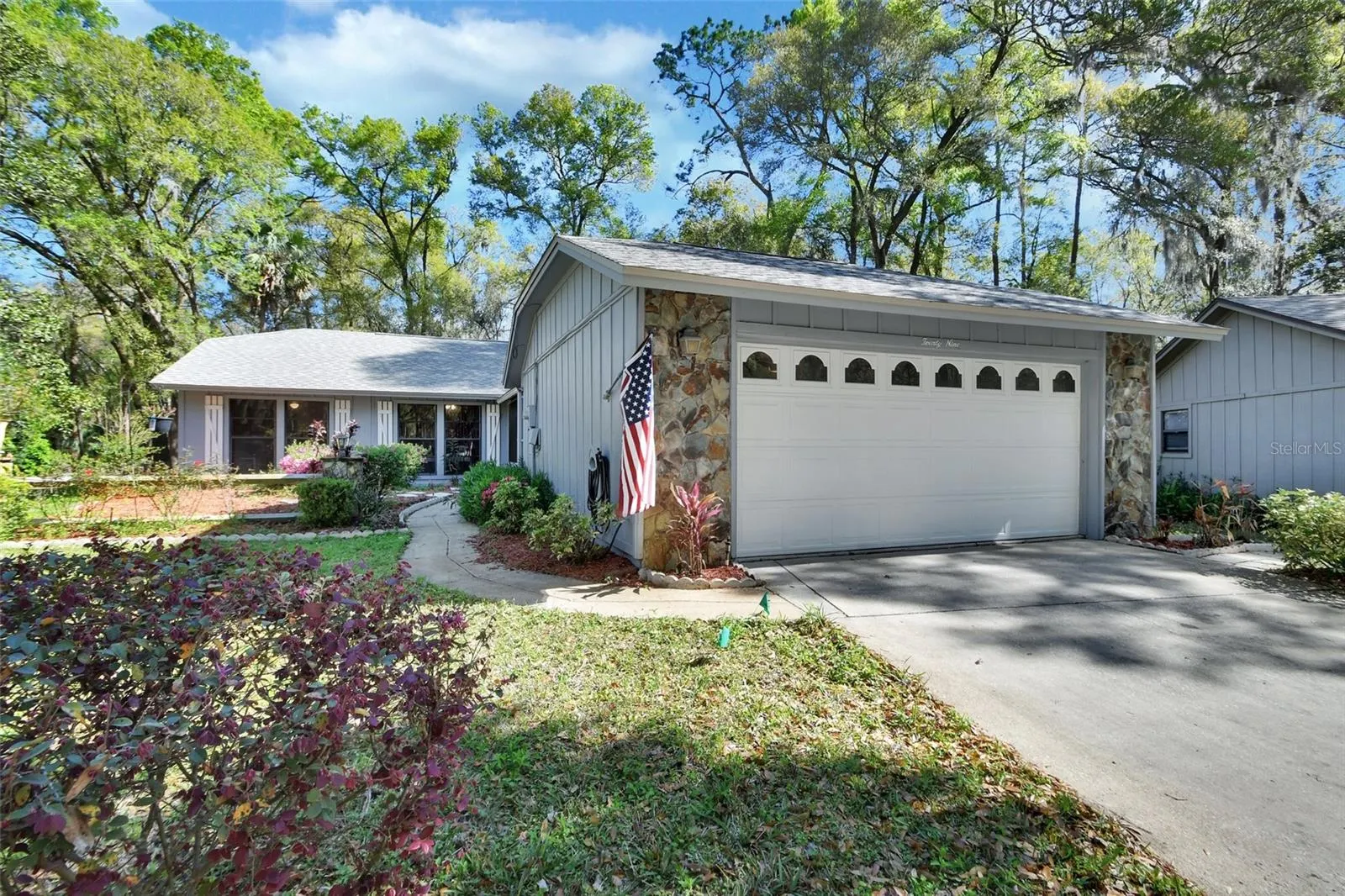 29 RAMBLEWOOD TRL