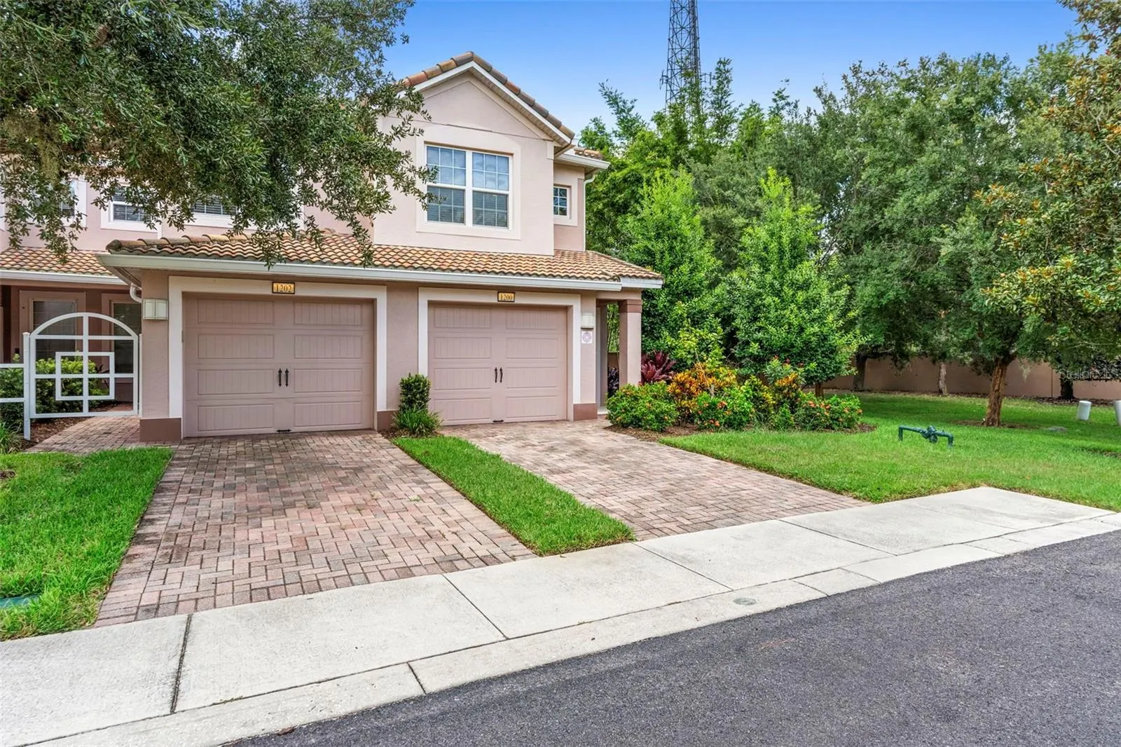 1200 BELLA ROSE CT