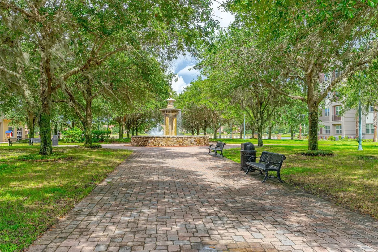 3511 SONESTA CT