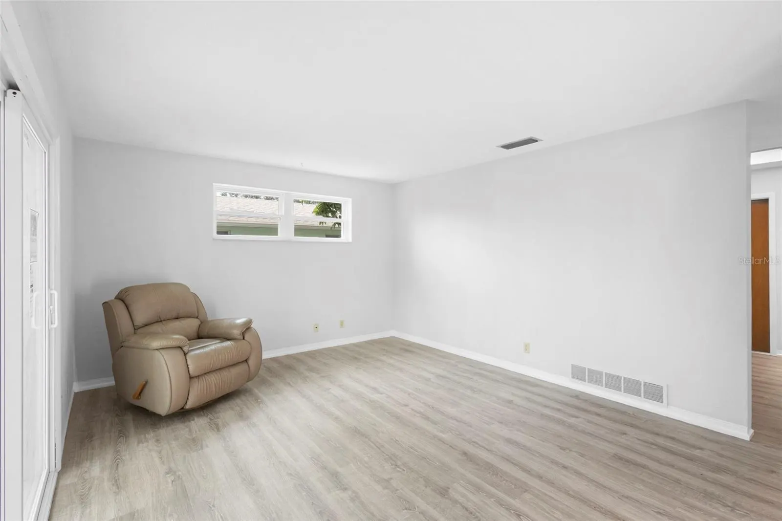 1305 SUNLAND RD