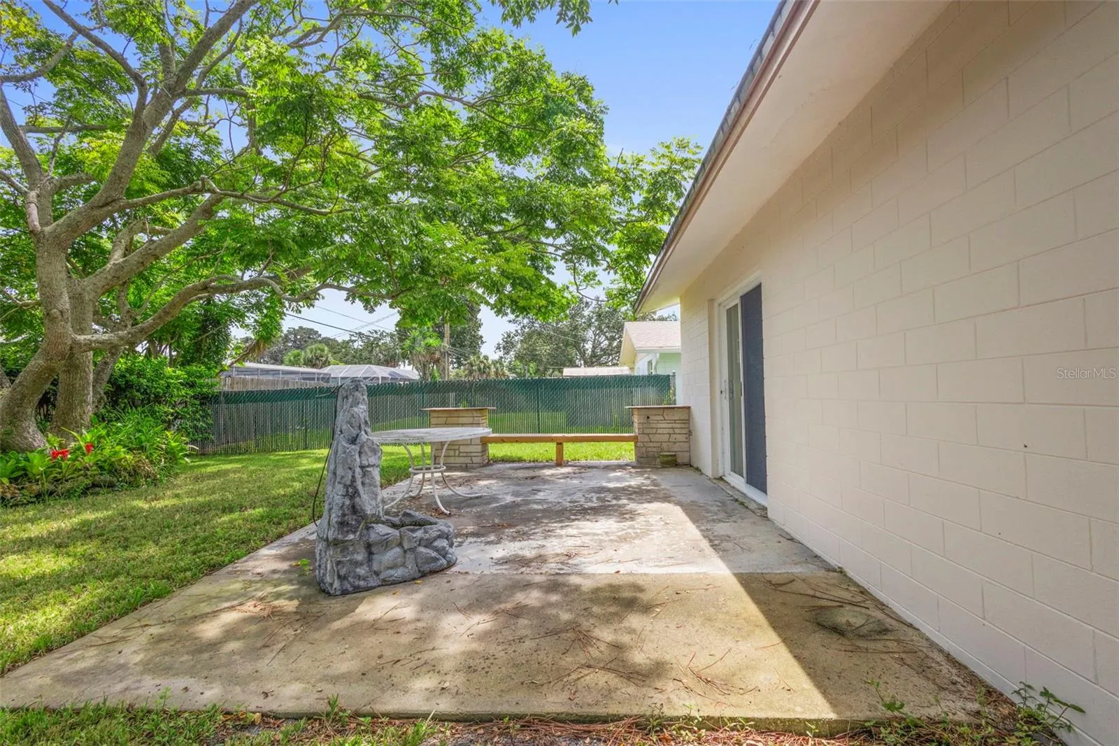 1305 SUNLAND RD
