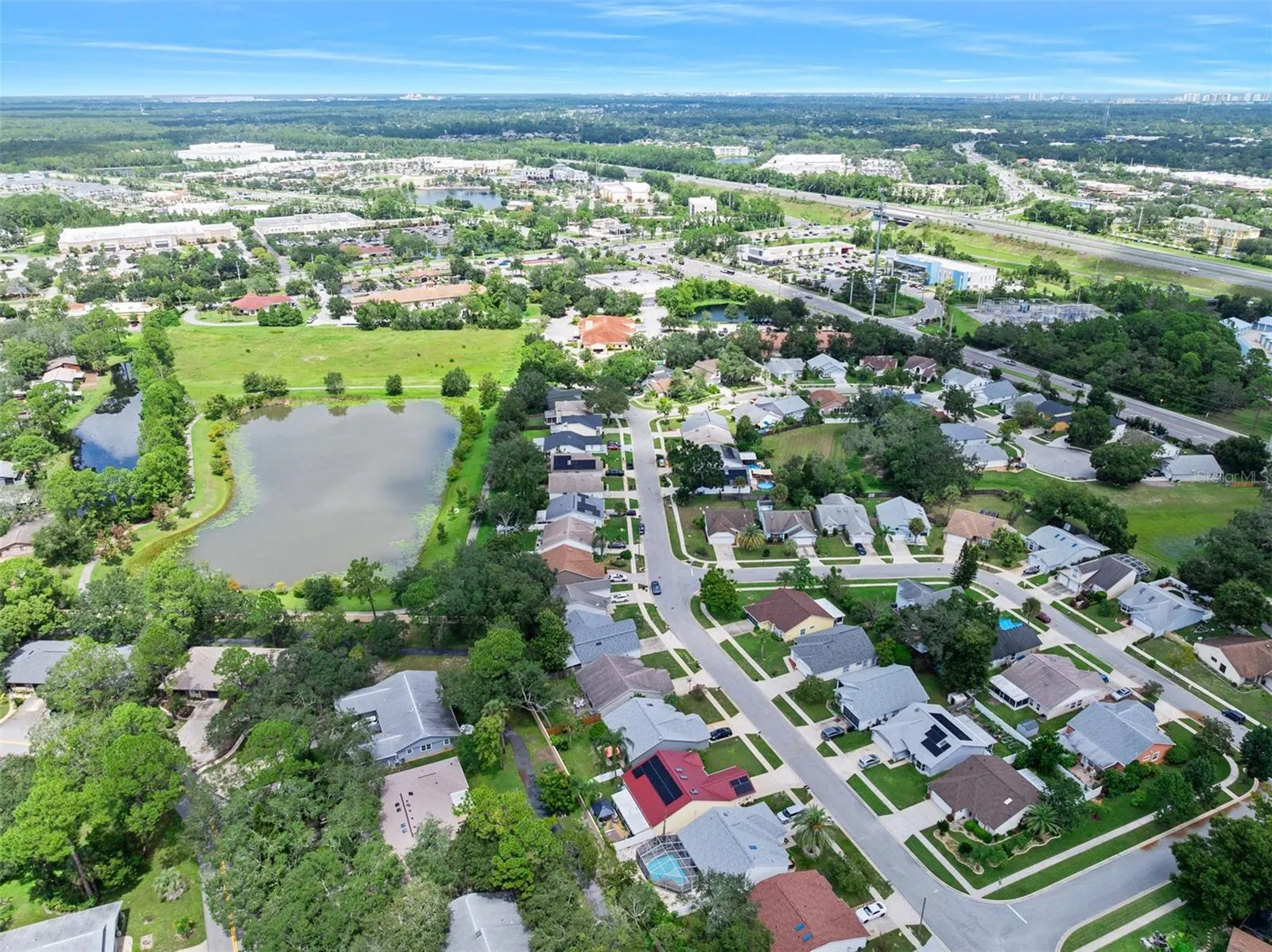 5889 WOODPOINT TER
