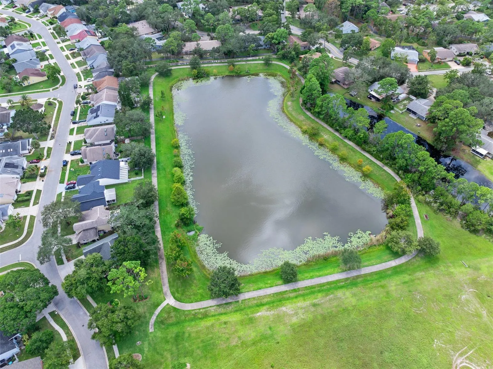 5889 WOODPOINT TER