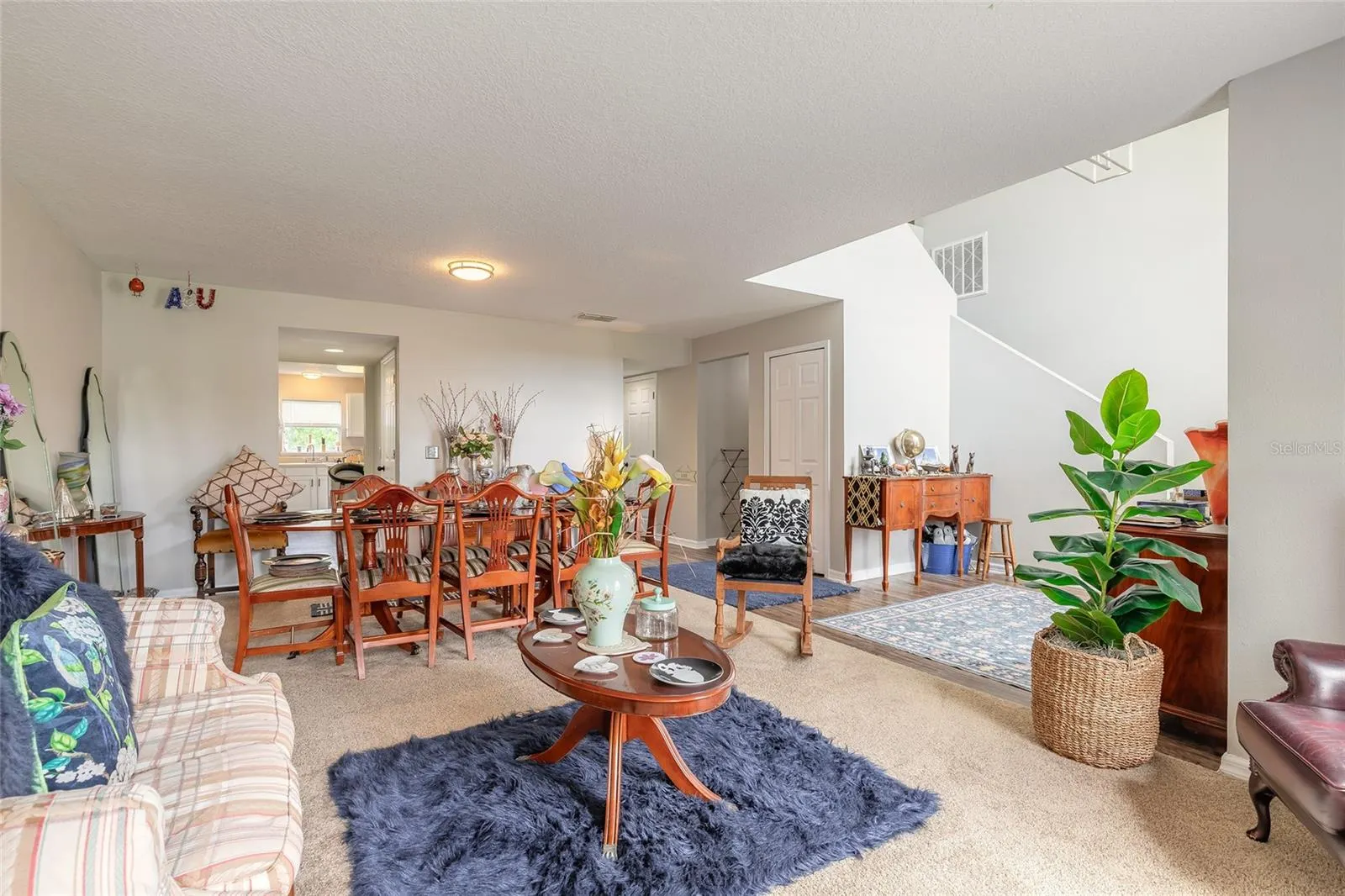 1003 DAMPIERRE CT