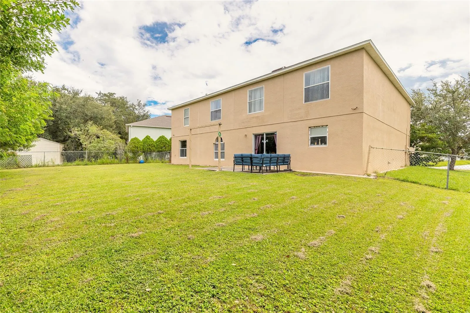 1003 DAMPIERRE CT