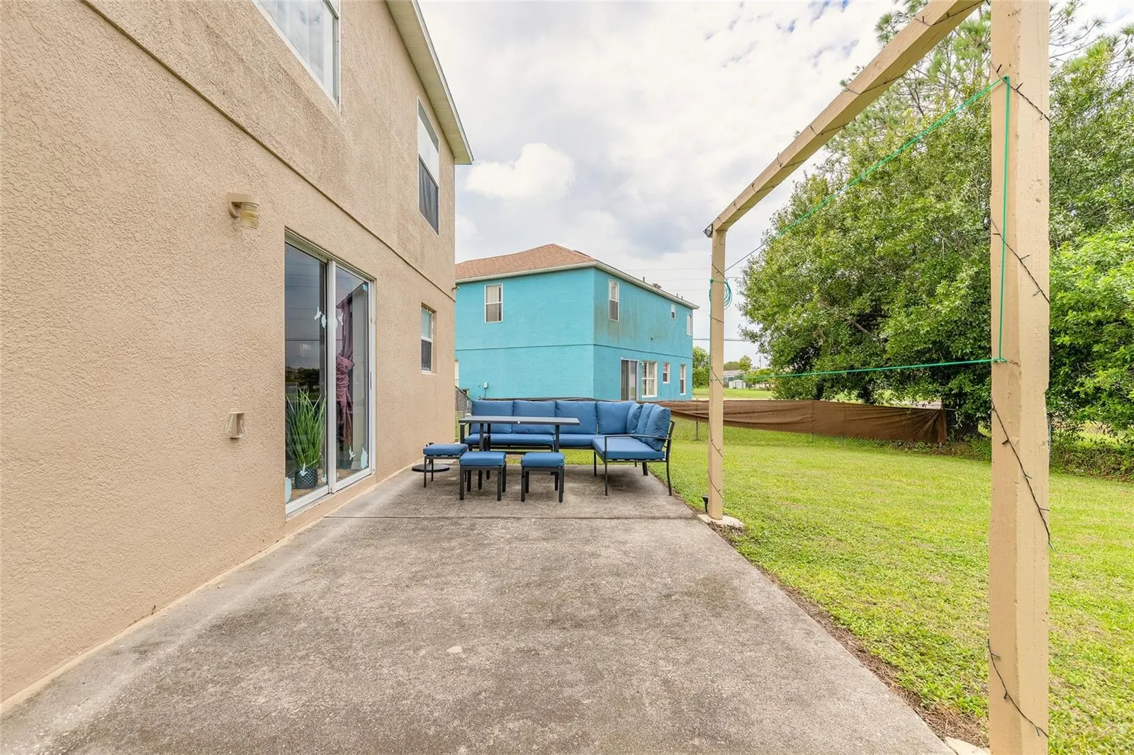1003 DAMPIERRE CT
