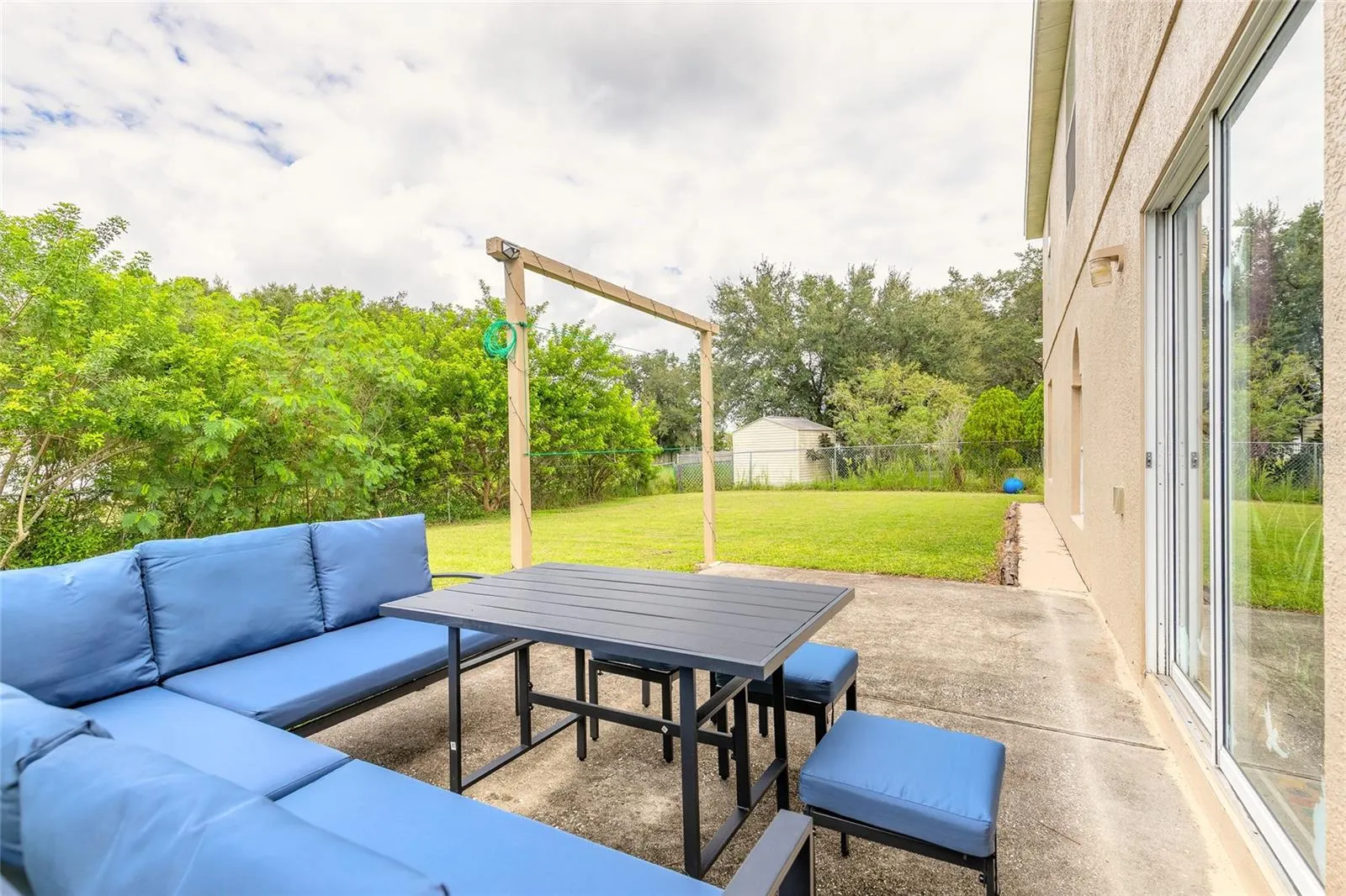 1003 DAMPIERRE CT
