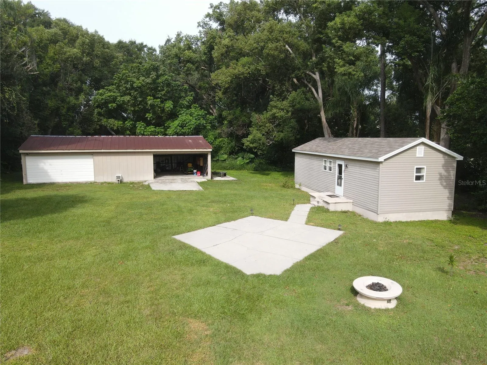 500 FOREST LAKE DR