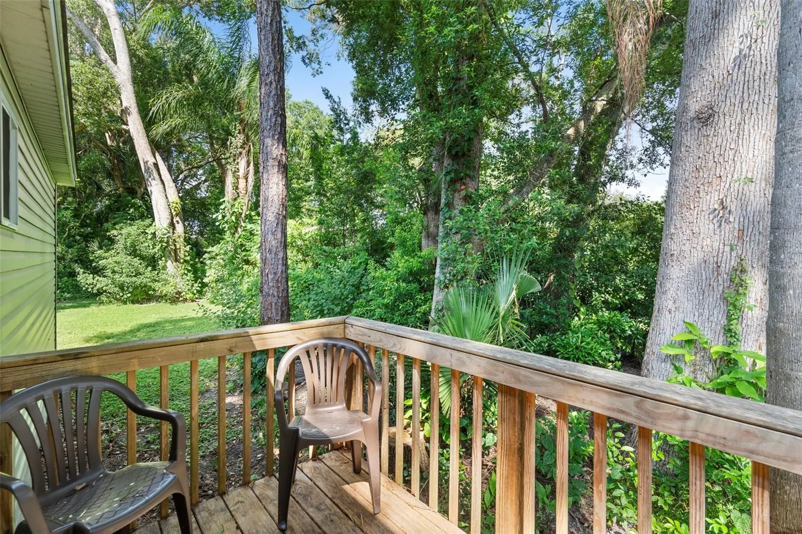 500 FOREST LAKE DR