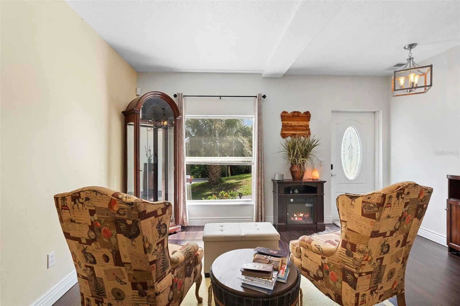 500 FOREST LAKE DR