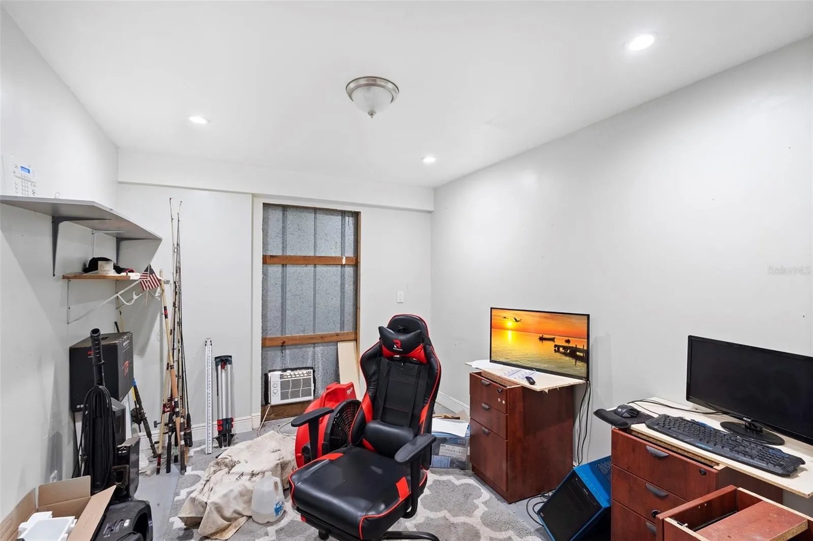 500 FOREST LAKE DR