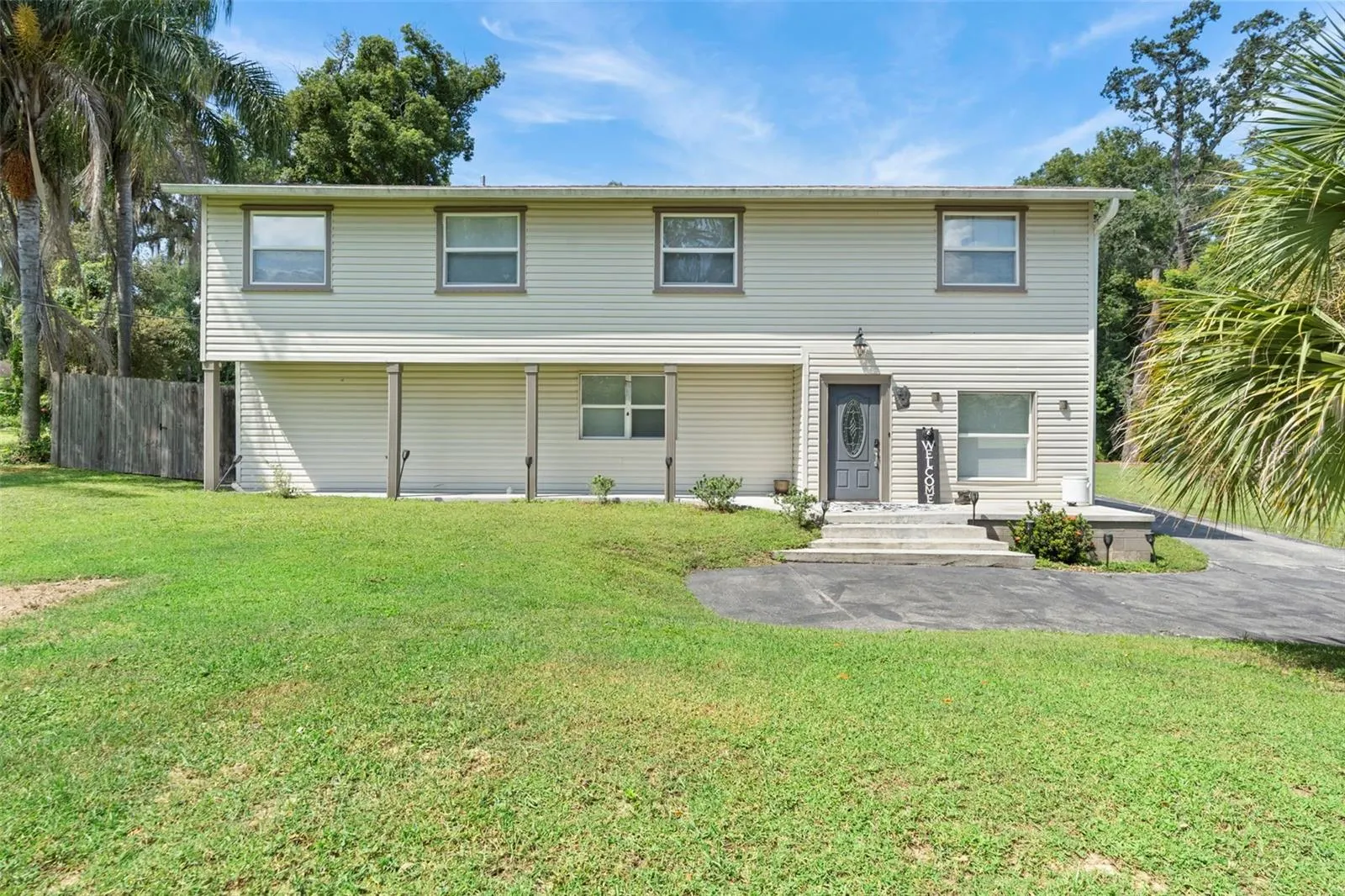 500 FOREST LAKE DR