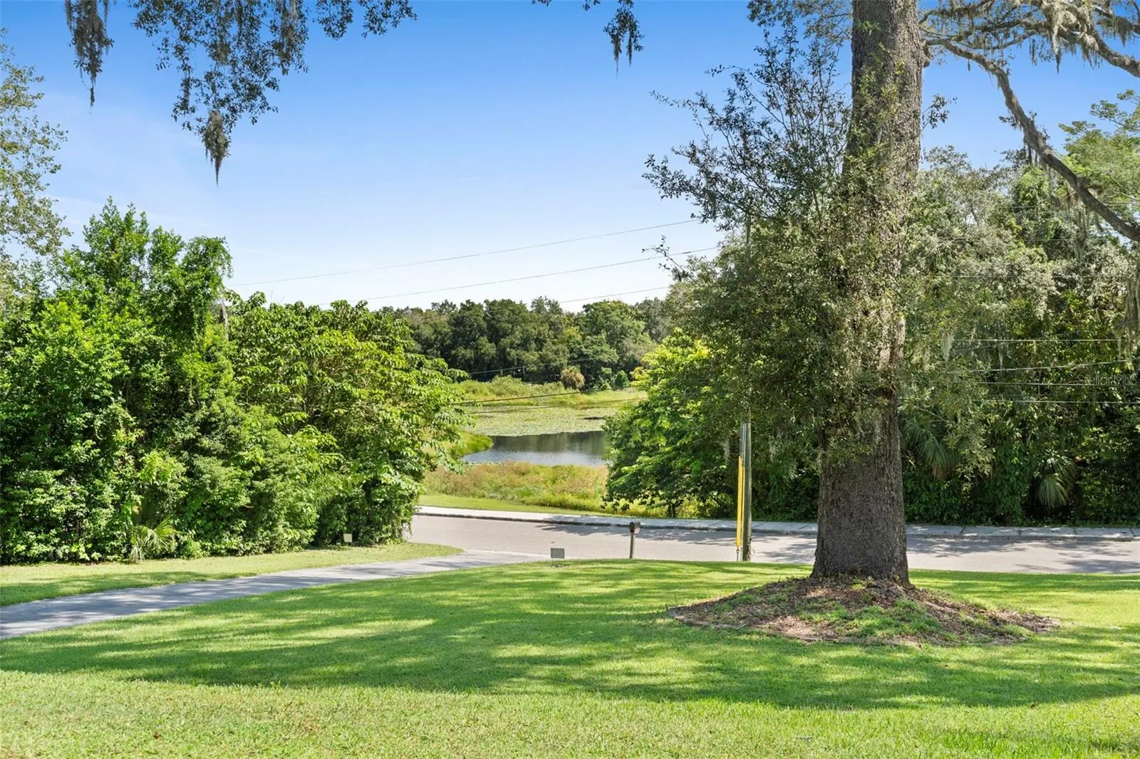 500 FOREST LAKE DR