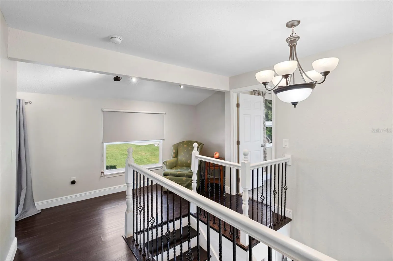 500 FOREST LAKE DR