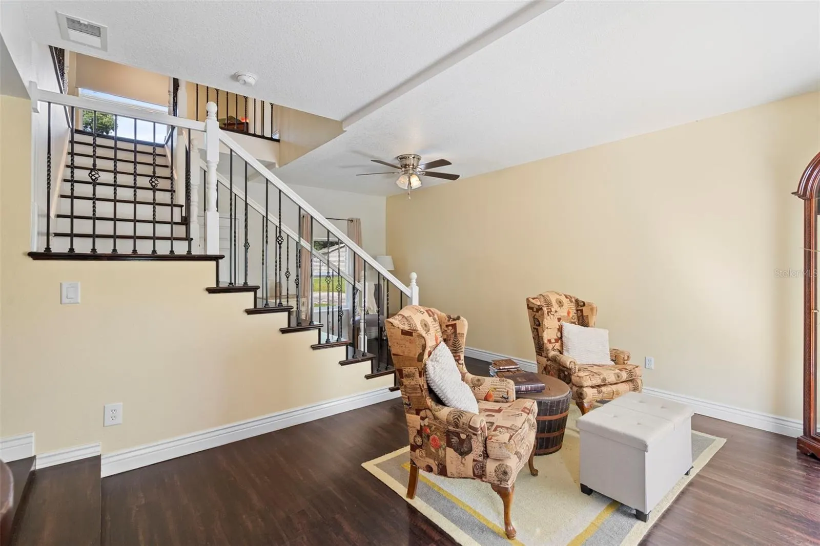 500 FOREST LAKE DR
