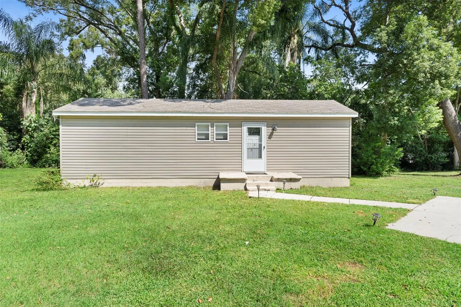 500 FOREST LAKE DR