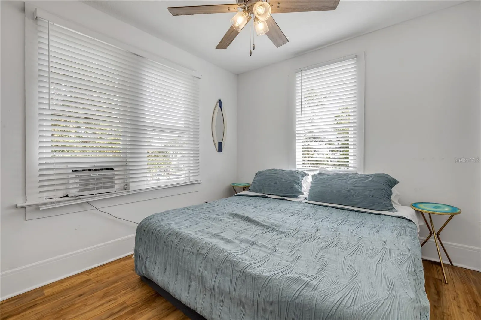 200 LIVE OAK ST