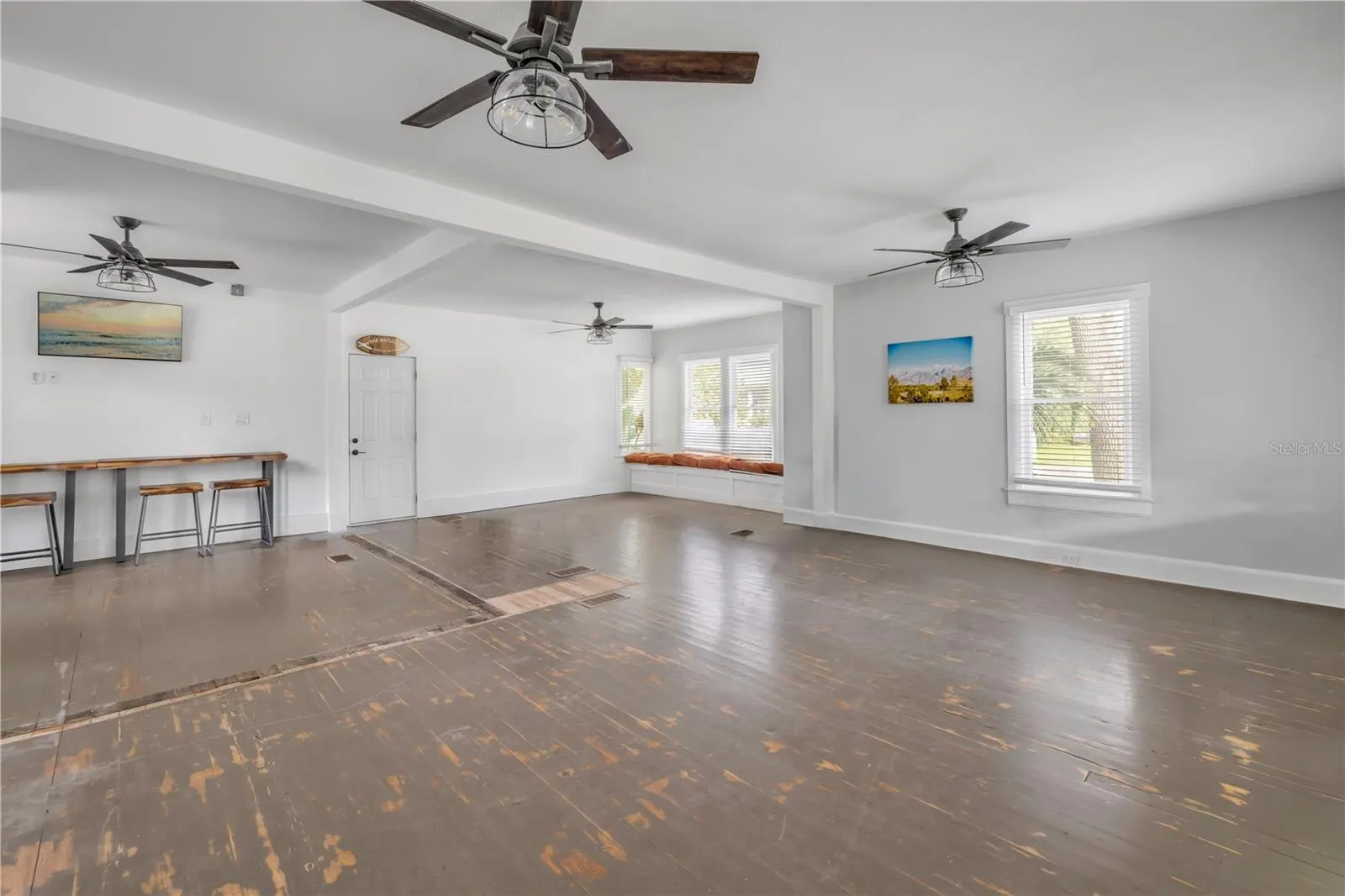 200 LIVE OAK ST