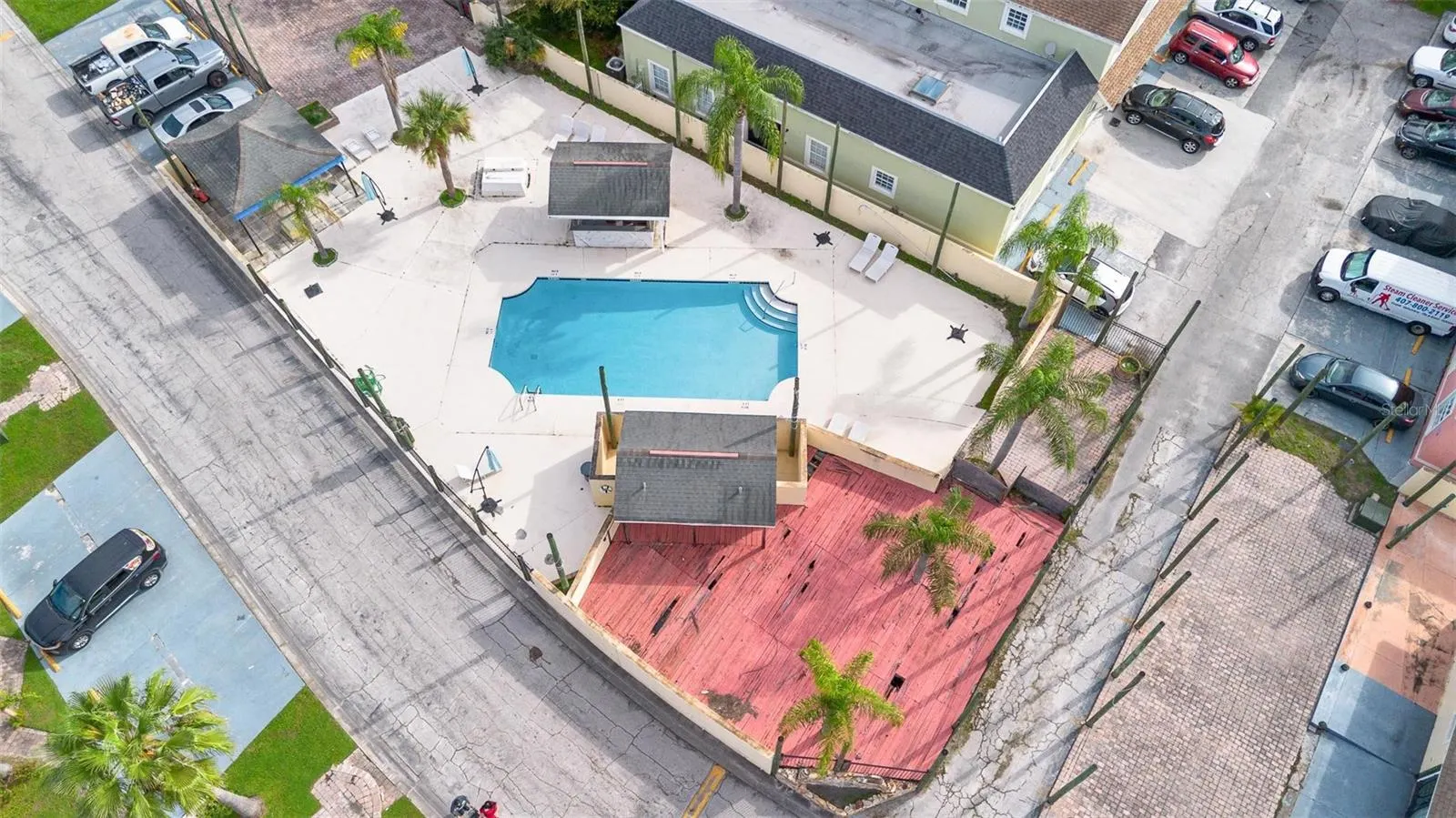 1030 UNIVERSAL REST PL