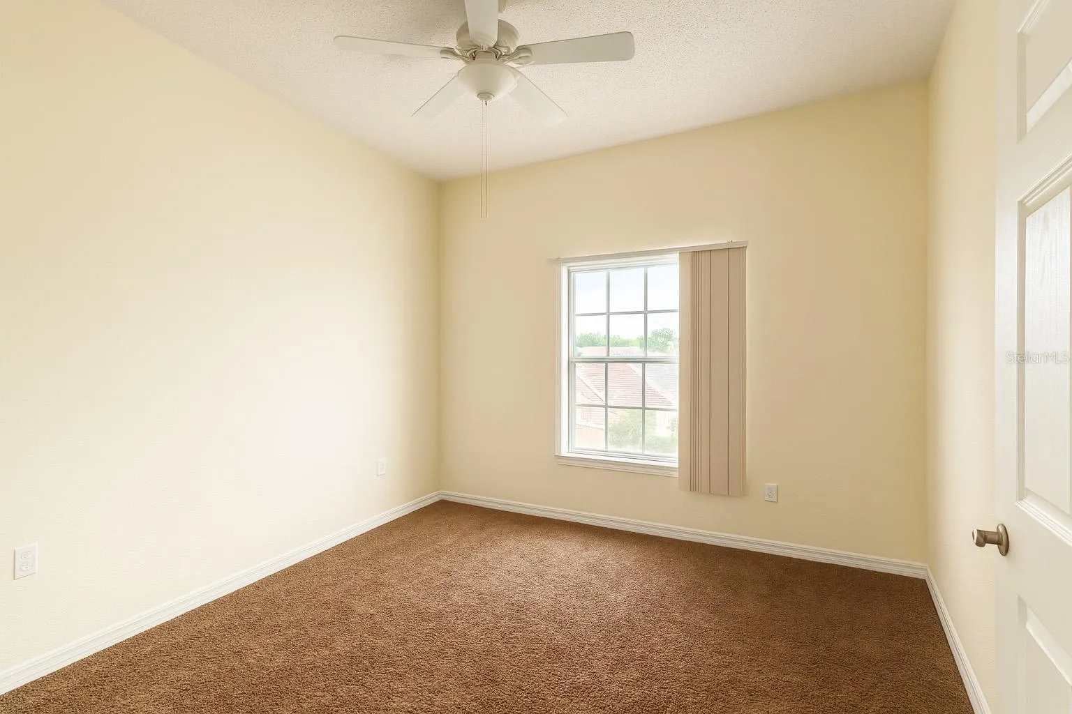 1030 UNIVERSAL REST PL