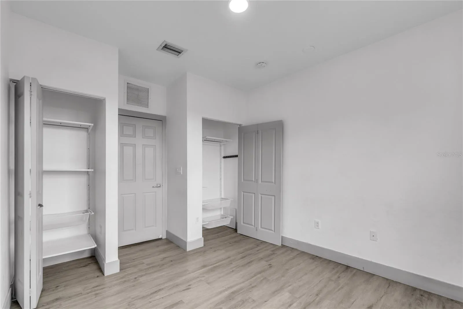 1720 NE 33RD AVE #104-5, #104-5