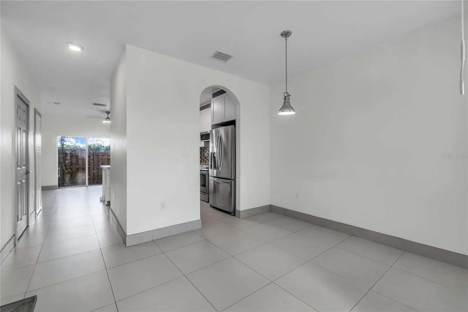 1720 NE 33RD AVE #104-5, #104-5