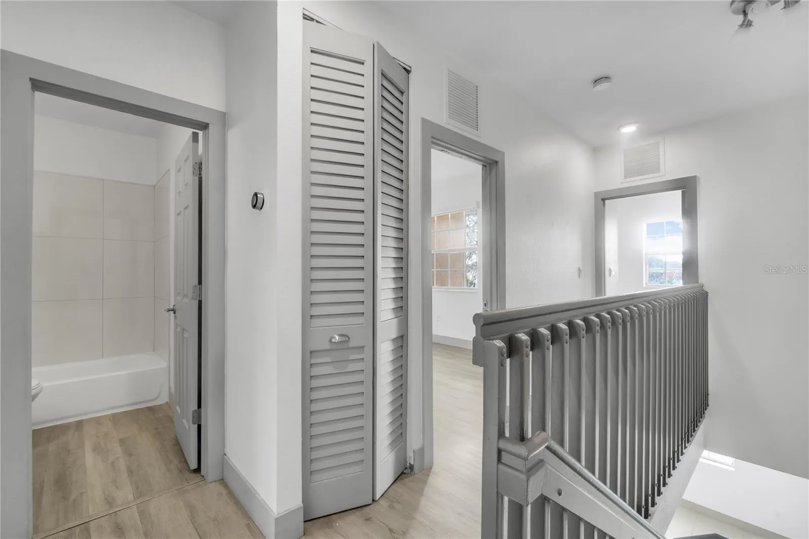 1720 NE 33RD AVE #104-5, #104-5