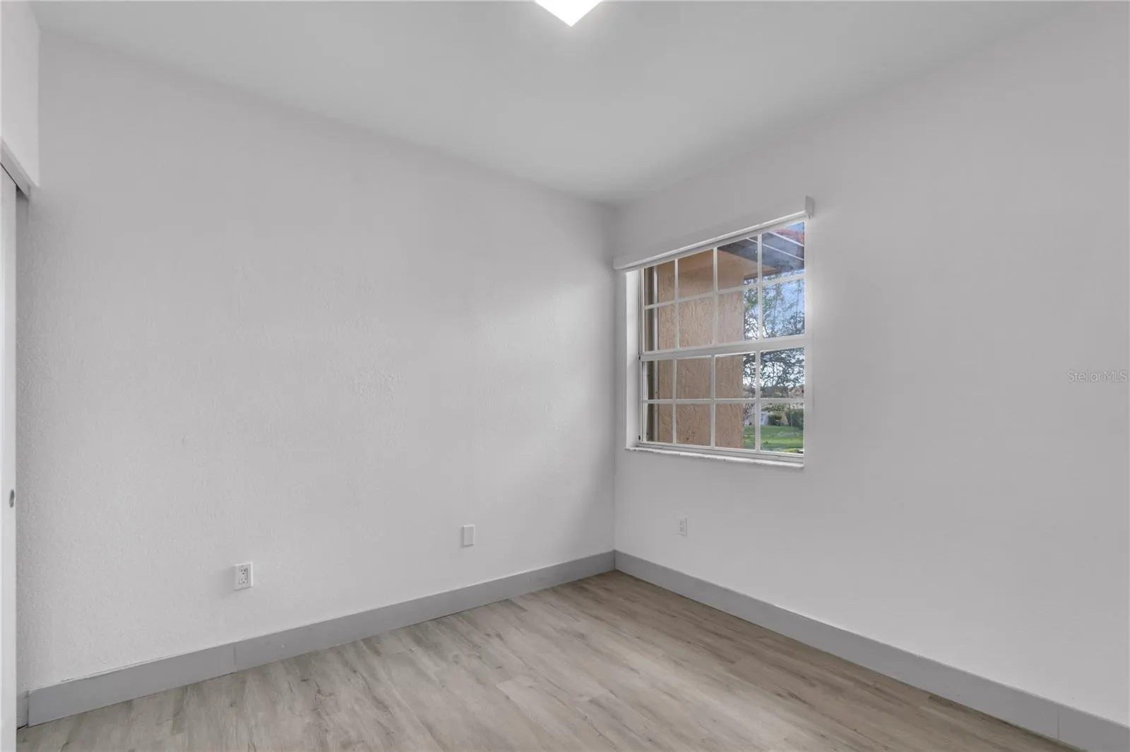 1720 NE 33RD AVE #104-5, #104-5