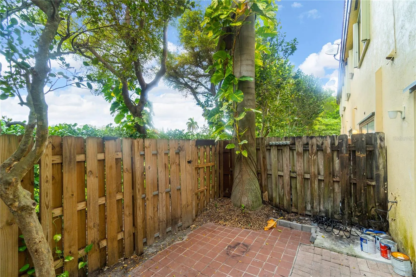 1720 NE 33RD AVE #104-5, #104-5
