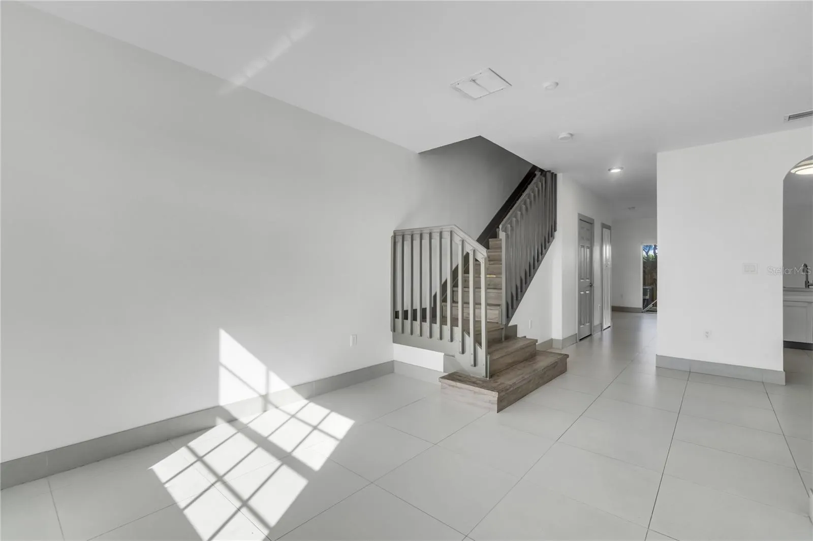 1720 NE 33RD AVE #104-5, #104-5