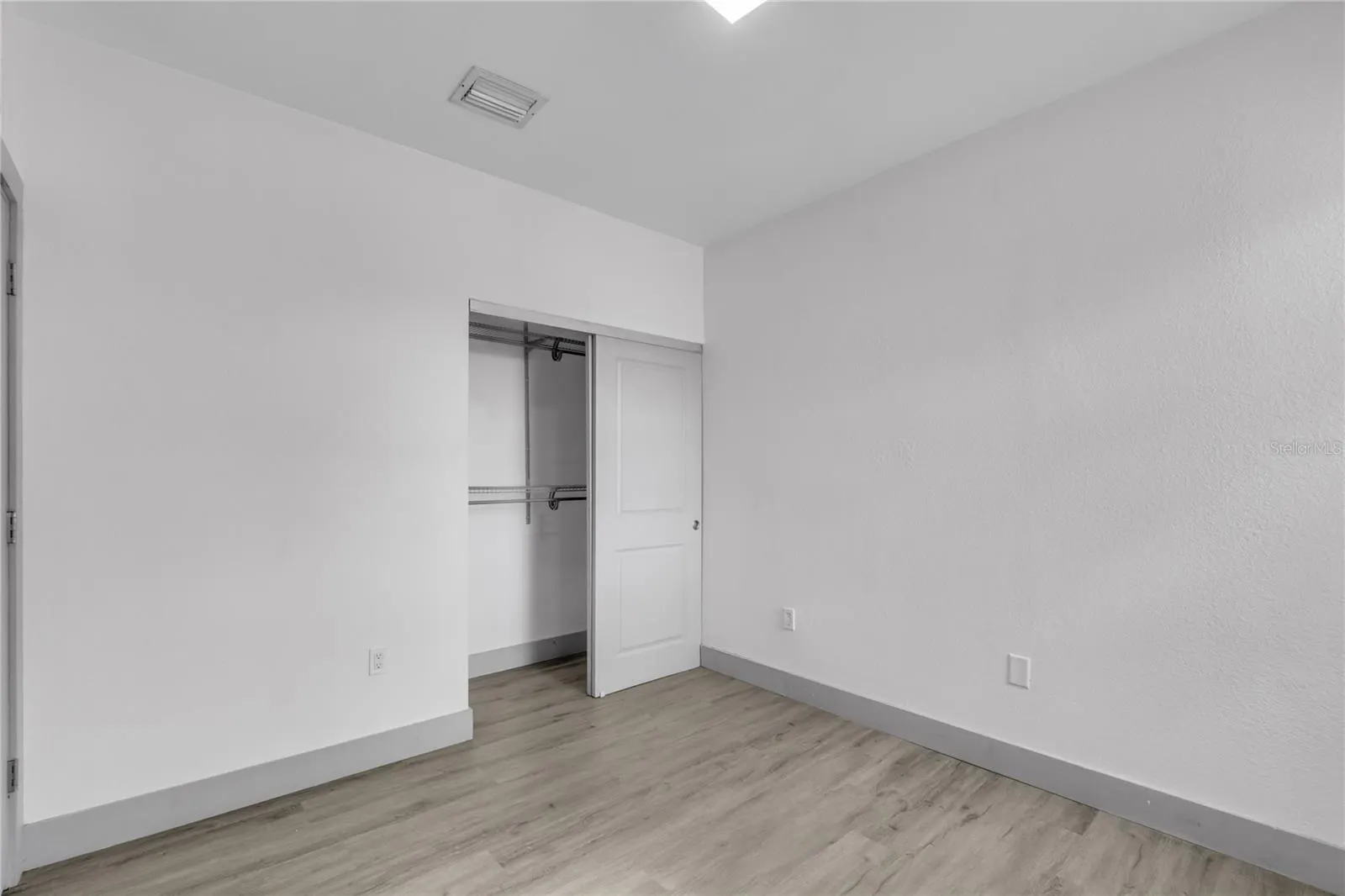 1720 NE 33RD AVE #104-5, #104-5