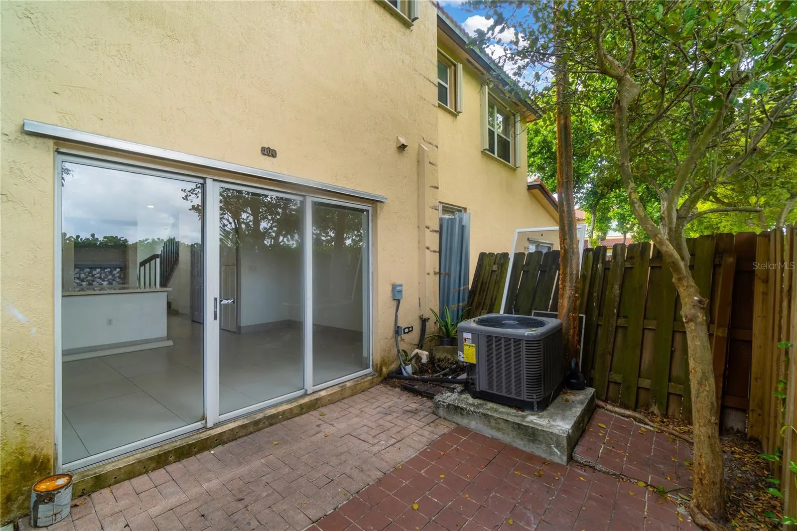 1720 NE 33RD AVE #104-5, #104-5