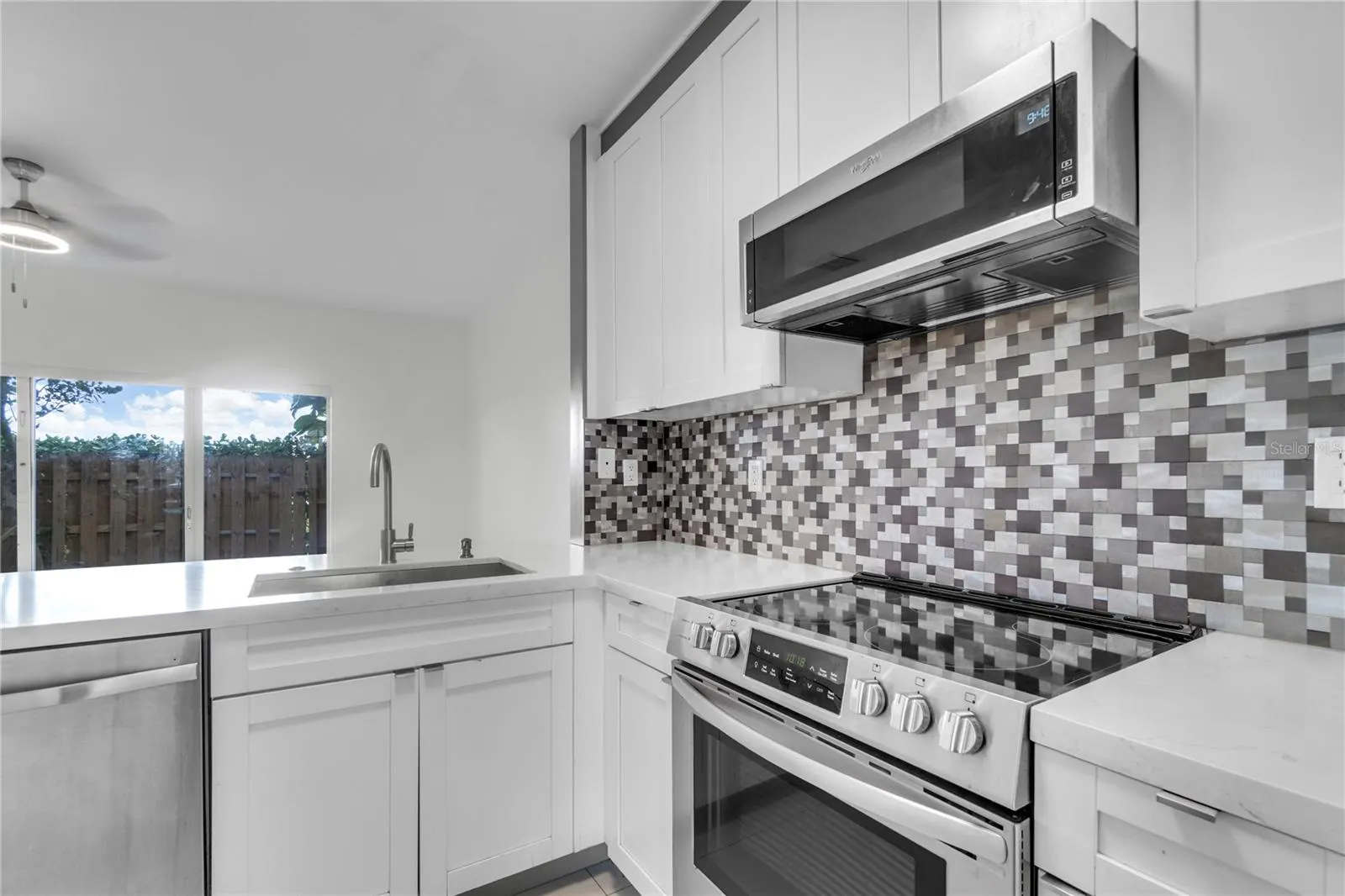 1720 NE 33RD AVE #104-5, #104-5
