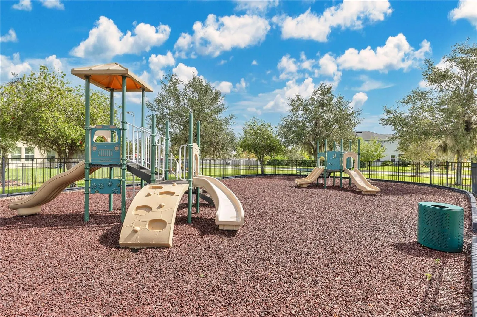 2770 MONTICELLO WAY