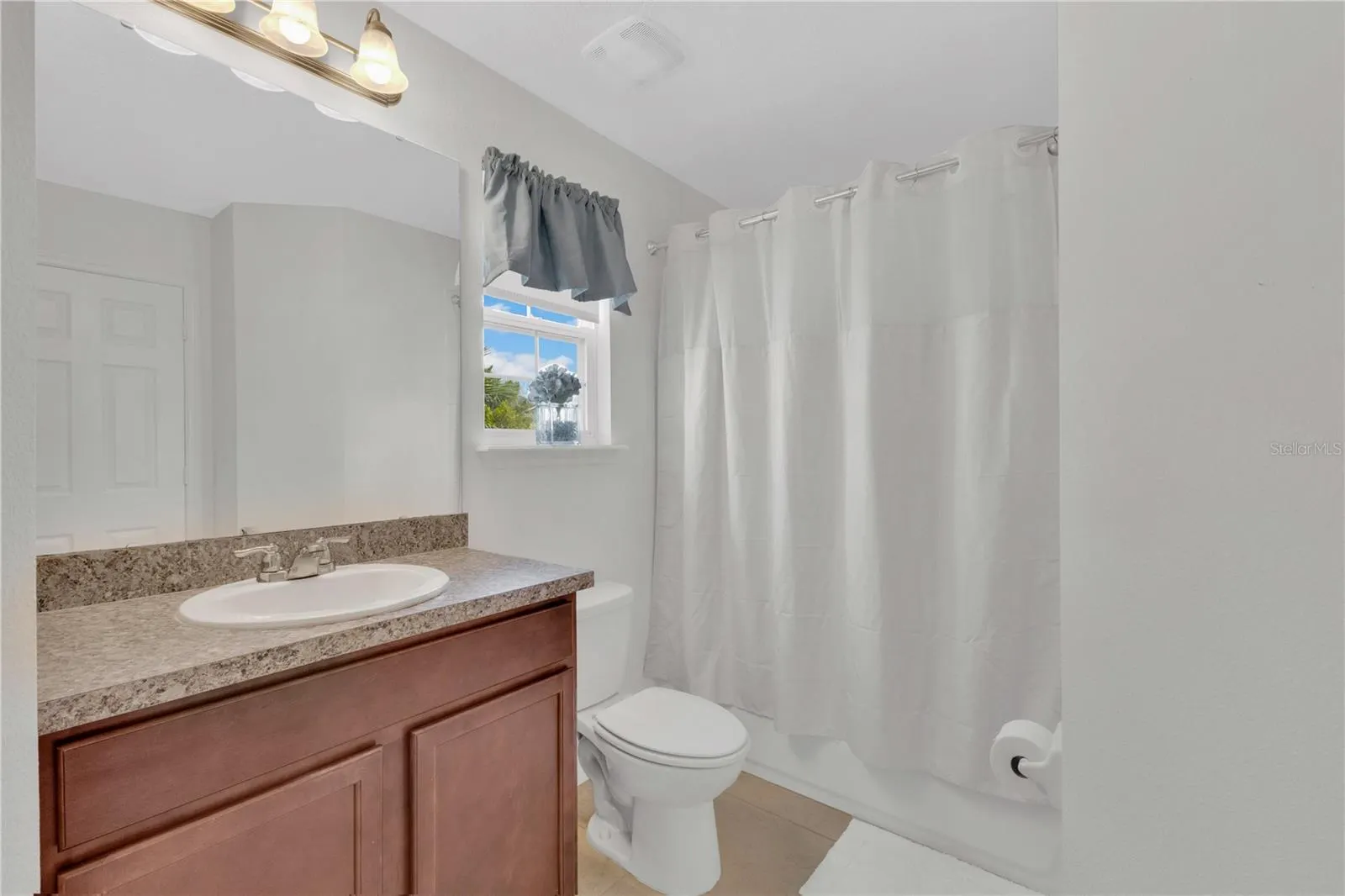 2770 MONTICELLO WAY