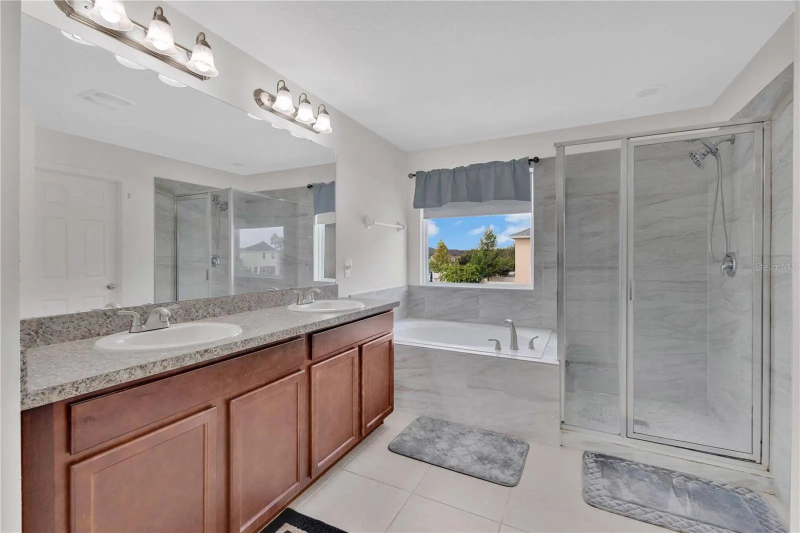 2770 MONTICELLO WAY