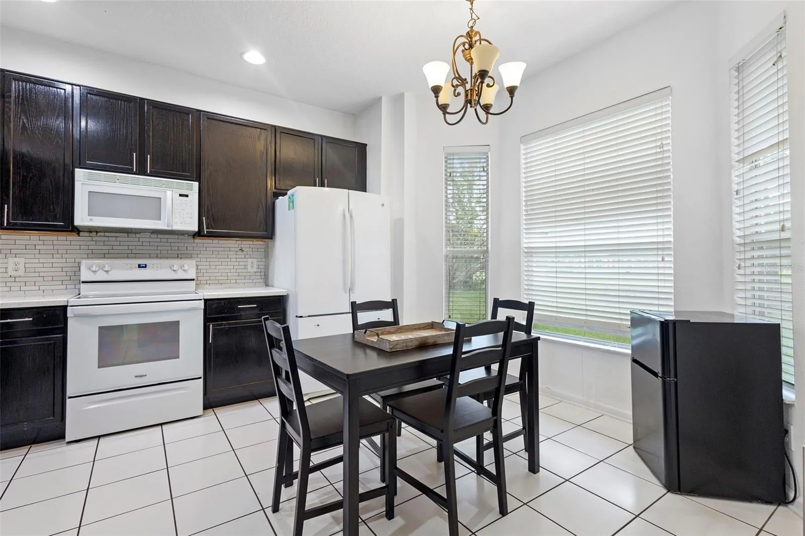 3111 RIVER BRANCH CIR