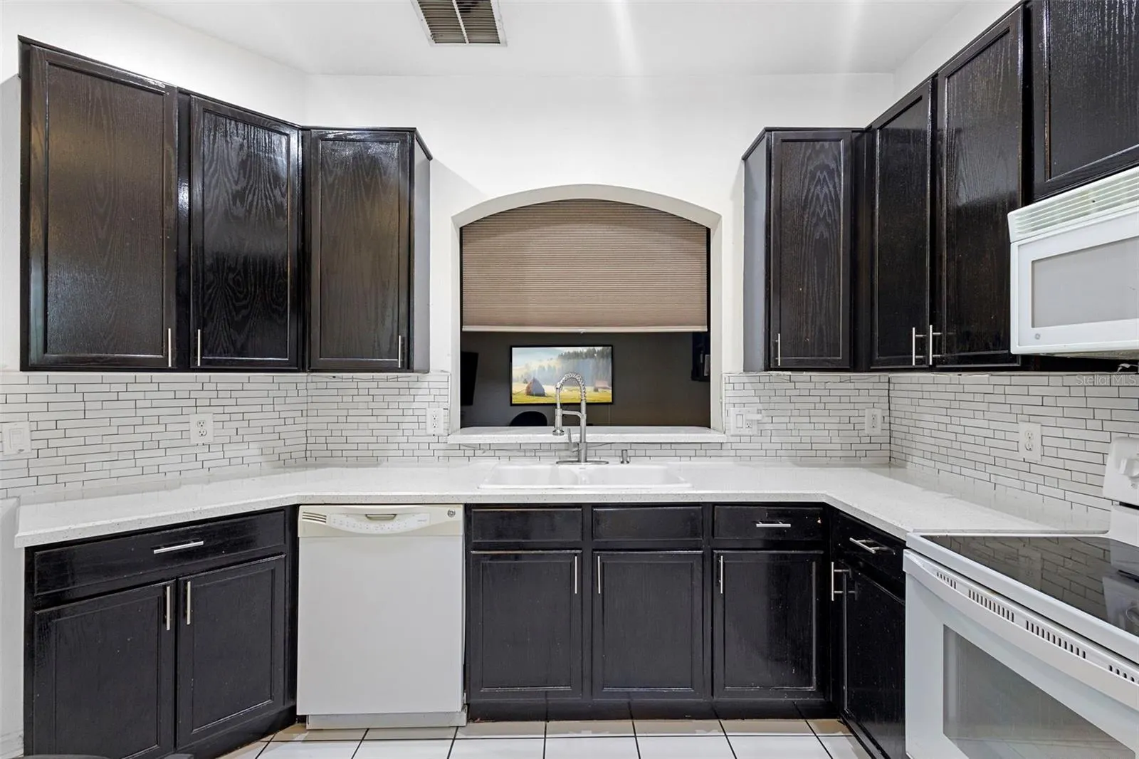 3111 RIVER BRANCH CIR
