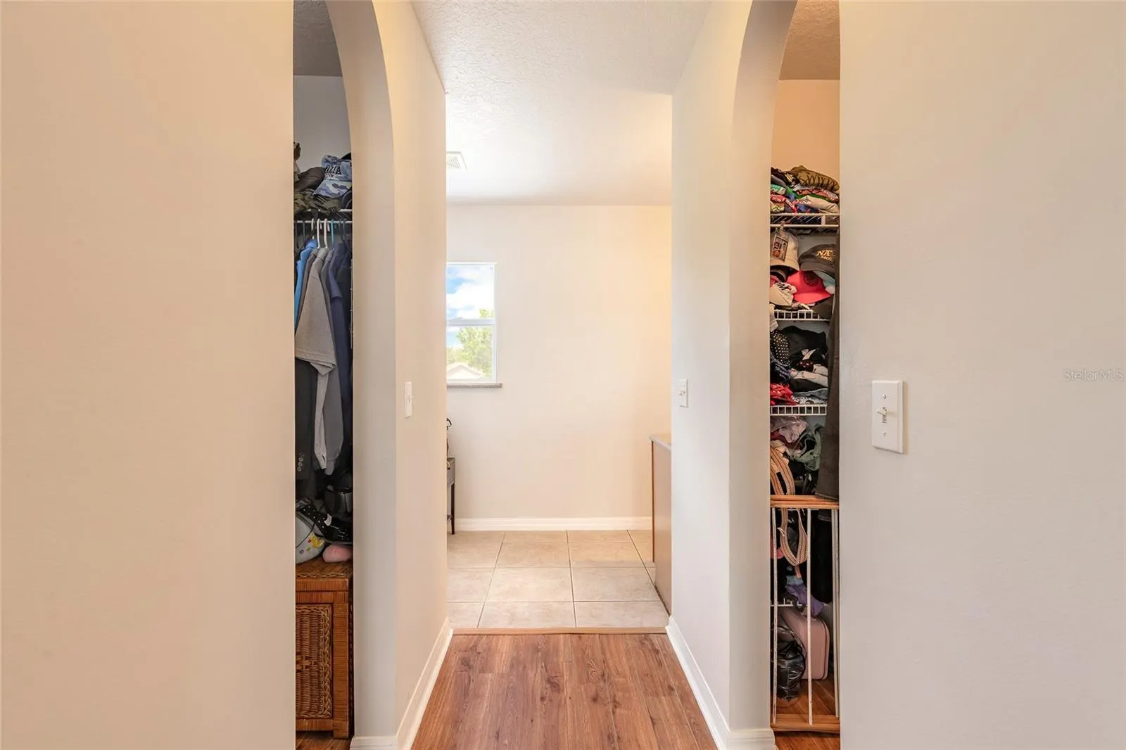216 STONY POINT DR
